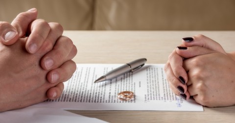 do-we-need-a-divorce-attorney (1) do-we-need-a-divorce-attorney (1)