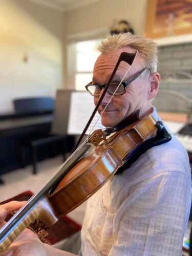 violin-instruction-Temecula-1200x1600 violin-instruction-Temecula-1200x1600
