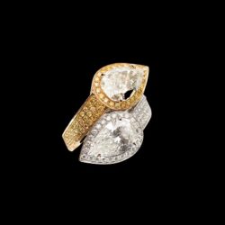 YellowandwhitePearShapediamondRing
