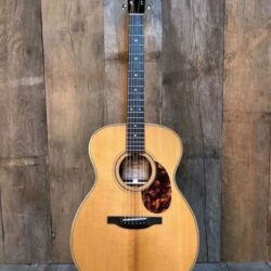 Acoustic Guitar Deals