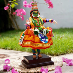 kathakkali doll
