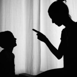 resized_mother_correcting_child_2