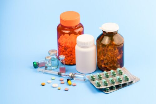 medicine-pills-vaccine_103324-357 medicine-pills-vaccine_103324-357