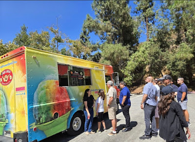 Ice Cream Catering Truck in Tujunga Ice Cream Catering Truck in Tujunga