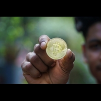 Crypto (1) Crypto (1)