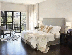 wooden-floor-moden-bedroom-design-1-300x191