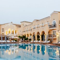 LMC hotel pool