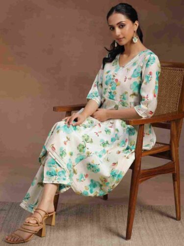 Heavy anarkali suits women Heavy anarkali suits women