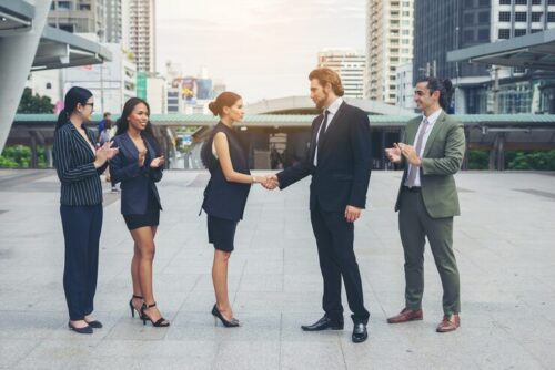 happy-business-people-shaking-hands-business-success_1150-2609 happy-business-people-shaking-hands-business-success_1150-2609