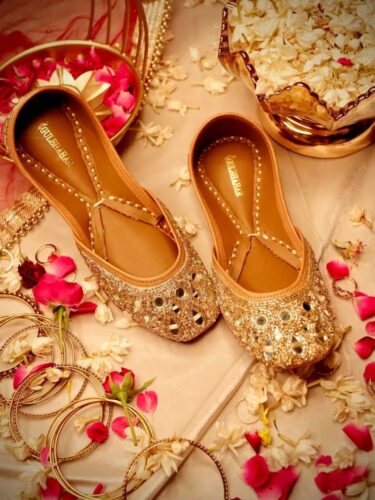 buy punjabi jutti for women buy punjabi jutti for women