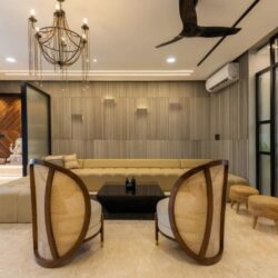 EDGE fold wall panel
