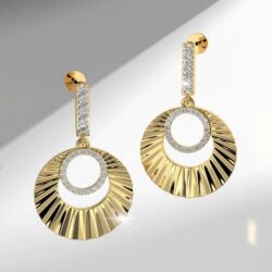 Choose Best Earrings A Tips From Embrace Diamonds